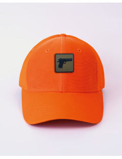 patch brodé pistolet kaki et noir sur casquette orange